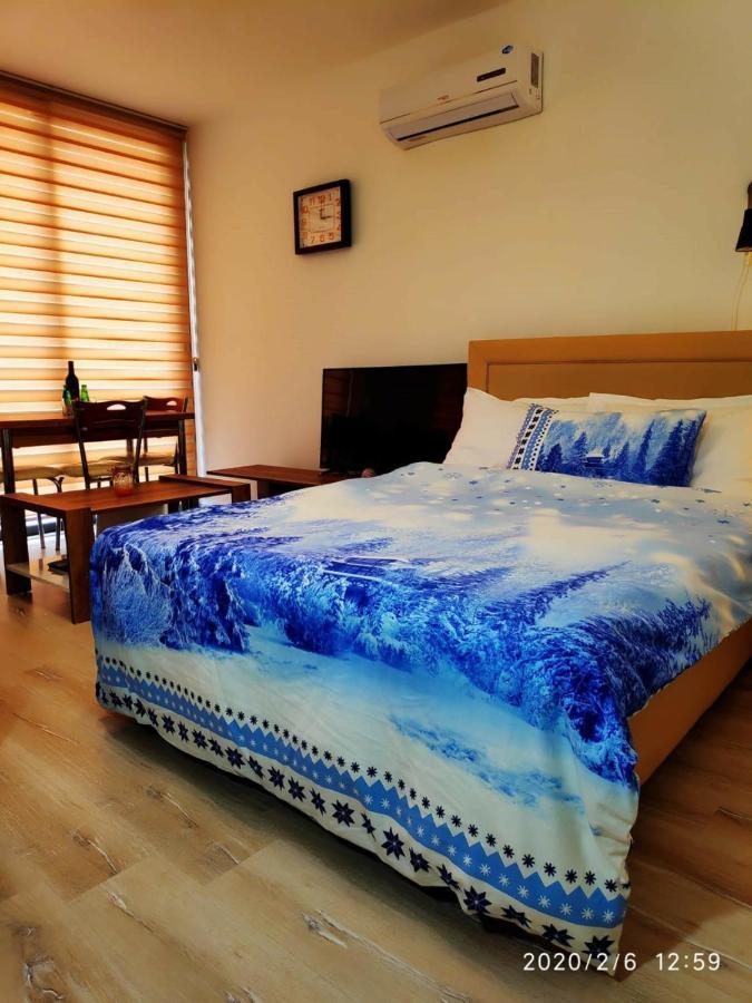 Uptown Holiday App & Pool Daily Rental Contactless Check In & Check Out Famagusta  Exterior foto