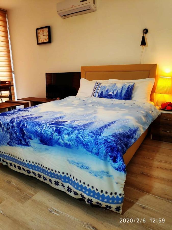 Uptown Holiday App & Pool Daily Rental Contactless Check In & Check Out Famagusta  Exterior foto