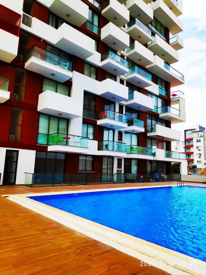 Uptown Holiday App & Pool Daily Rental Contactless Check In & Check Out Famagusta  Exterior foto