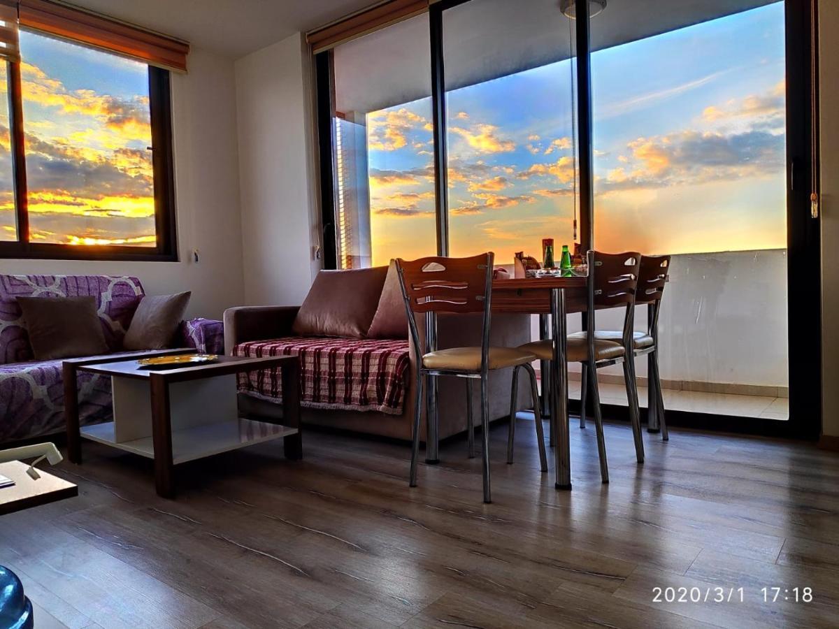 Uptown Holiday App & Pool Daily Rental Contactless Check In & Check Out Famagusta  Exterior foto
