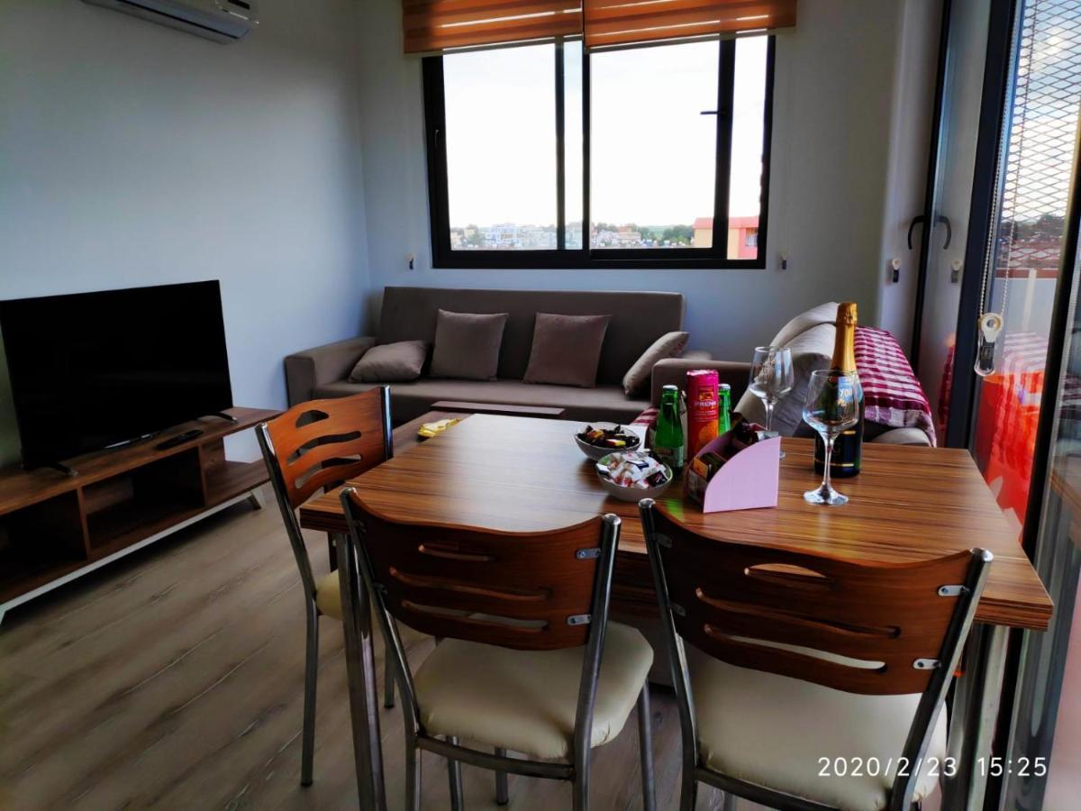Uptown Holiday App & Pool Daily Rental Contactless Check In & Check Out Famagusta  Exterior foto