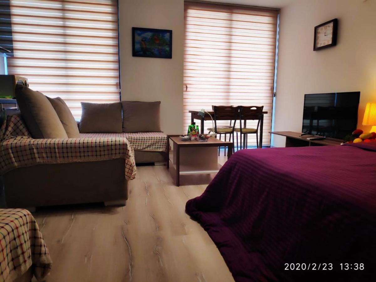 Uptown Holiday App & Pool Daily Rental Contactless Check In & Check Out Famagusta  Exterior foto